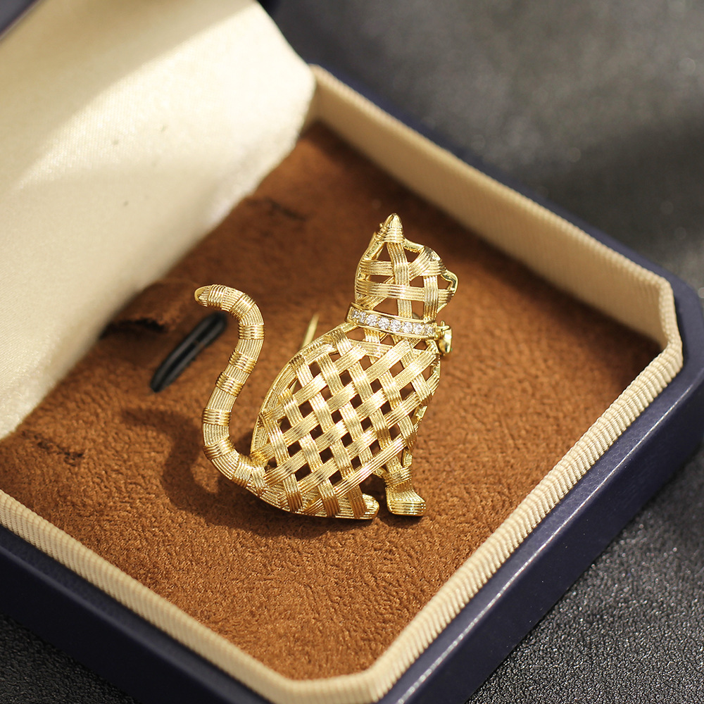 Brooch Pin Gold - Design Sense Compilation Gold Kitten Brooch