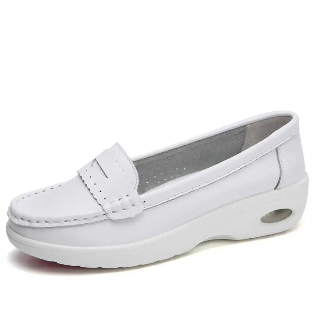 Thick Sole Slipon White Traine - Women Accessories Shop Name Ideas recensie en prijs