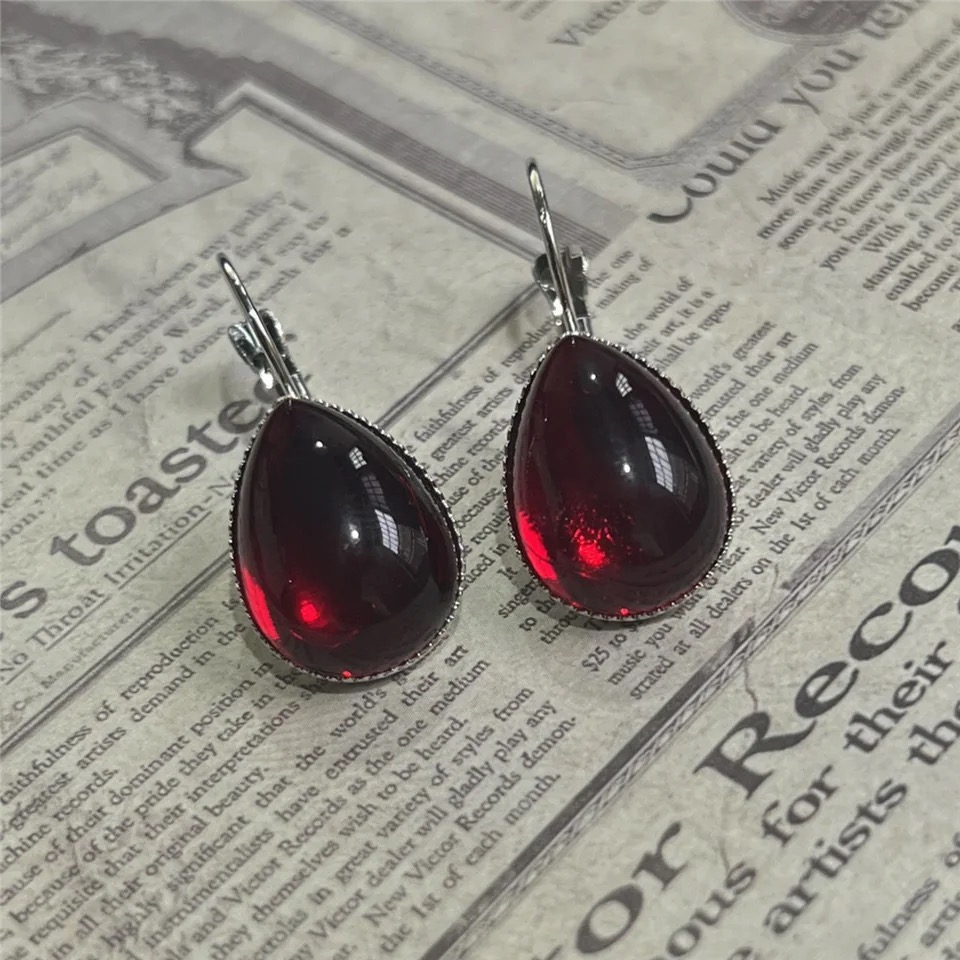 Gothic Vampire Blood Red Earri - Women'S Vampire Accessories recensie en prijs