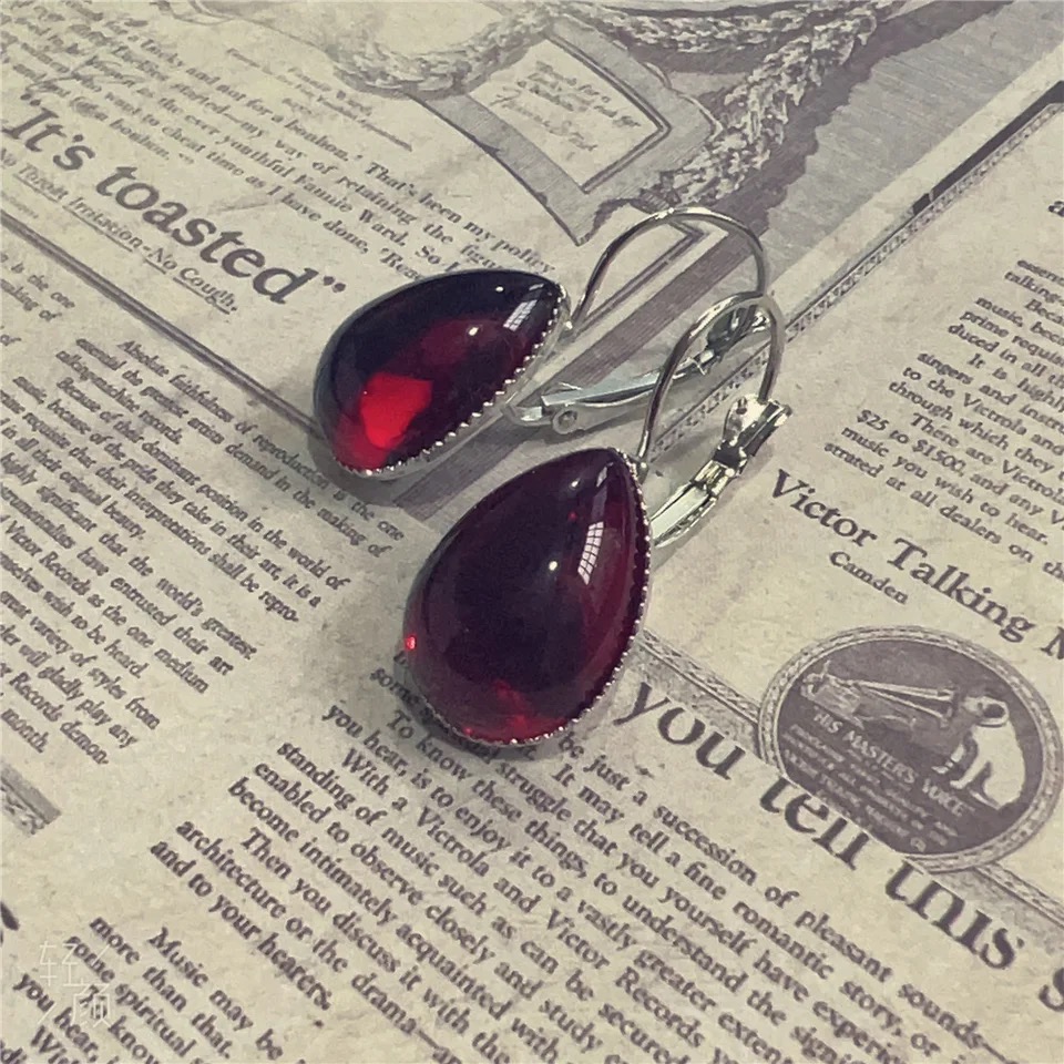 Gothic Vampire Blood Red Earri - Women'S Vampire Accessories recensie en prijs