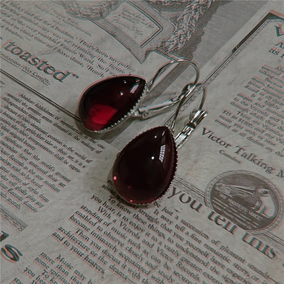 Gothic Vampire Blood Red Earri - Women'S Vampire Accessories recensie en prijs