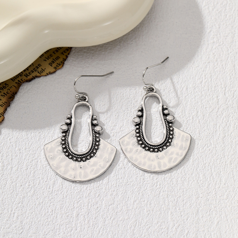 Hollow fan-shaped alloy pendan - Women'S Accessories Manufacturers recensie en prijs