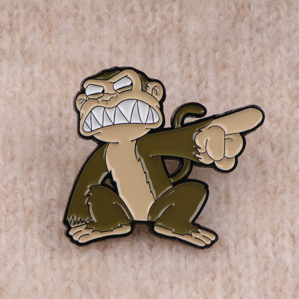 Evil Gorilla Enamel Pins Carto - Women Accessories Picture recensie en prijs