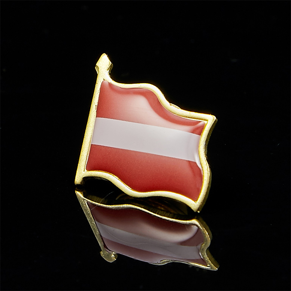 Austria Waving National Epoxy  - Brooch Pin Gold recensie en prijs