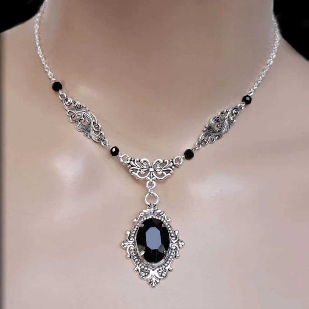 Purple Magic Water Drop Neckla - Women'S Vampire Accessories recensie en prijs