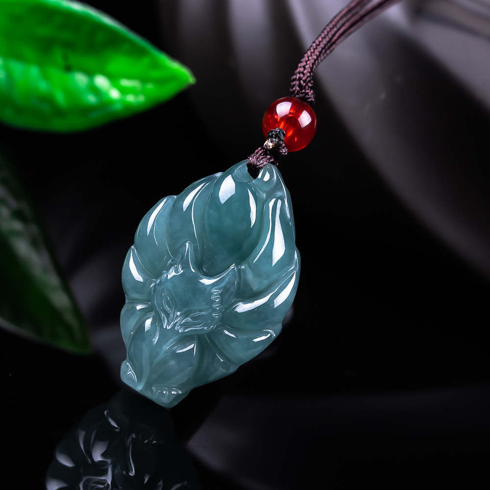 Natural Burmese Jadeite Fox Pe - Women'S Accessories recensie en prijs