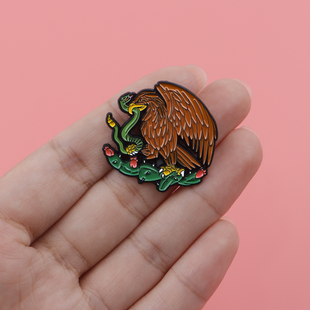Mexican Eagle Enamel Pin Mexic - Women Accessories Picture recensie en prijs