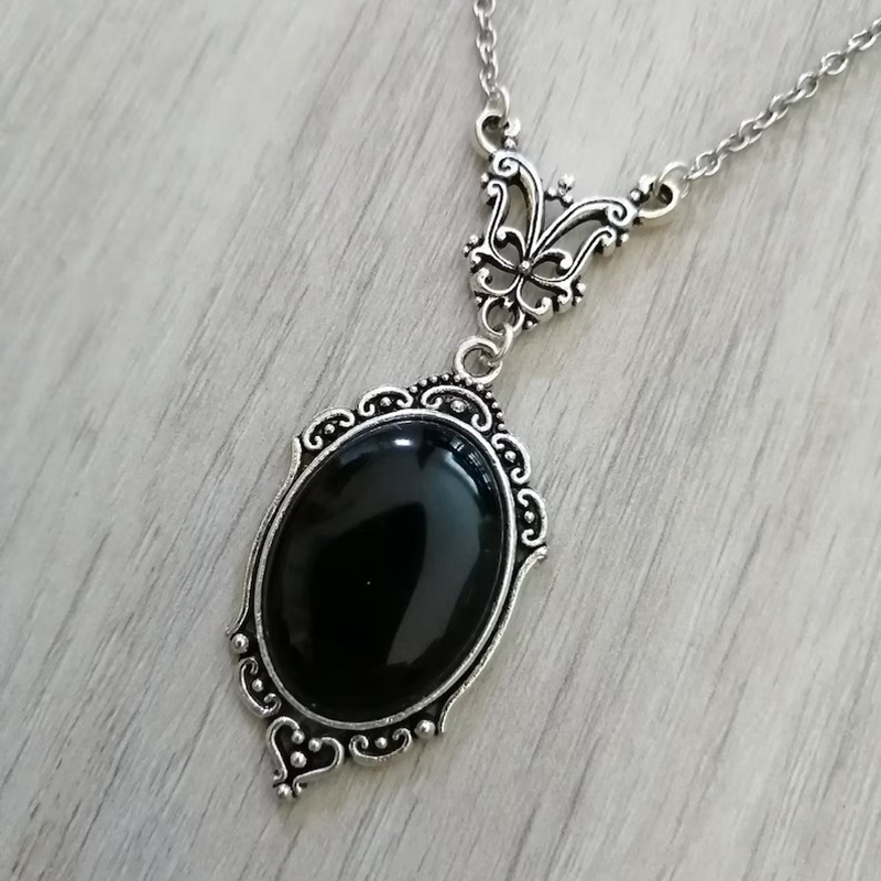 Gothic Black Crystal Charm Nec - Women'S Vampire Accessories recensie en prijs