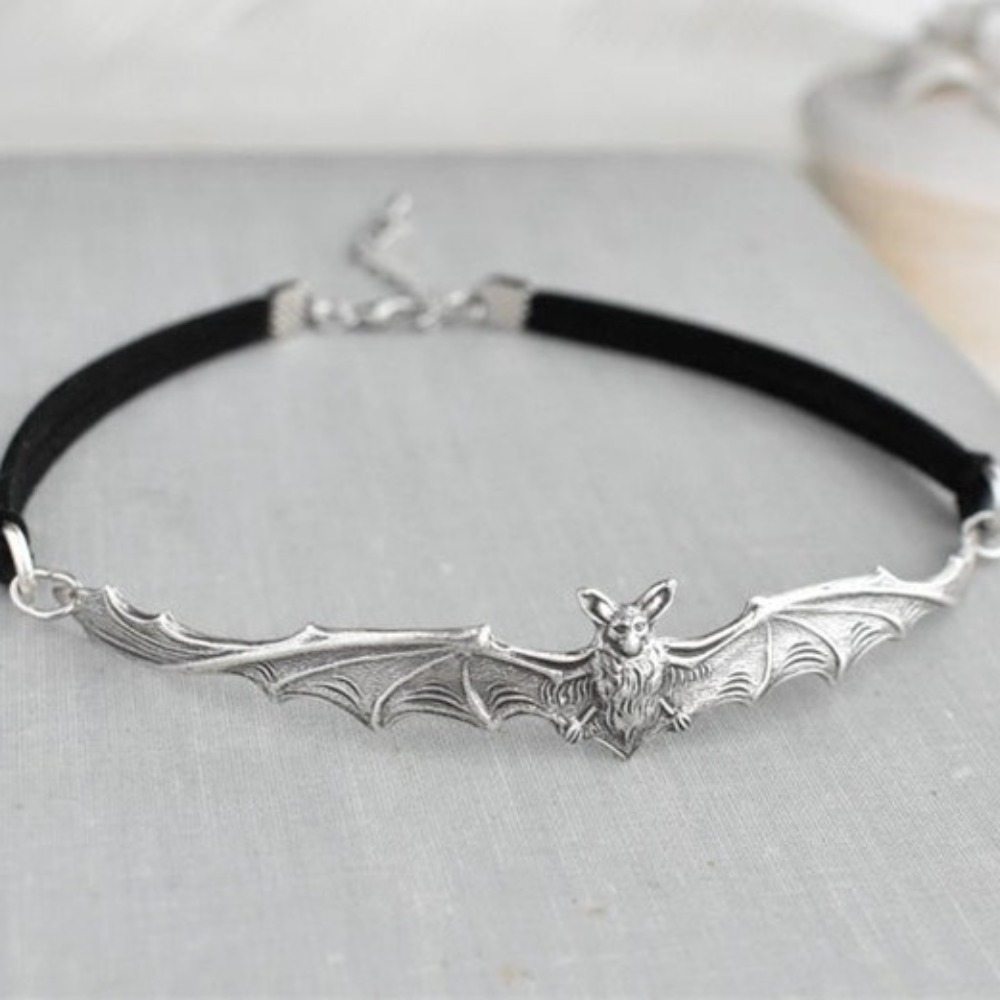 Fashion Goth Black Large Sprea - Women'S Vampire Accessories recensie en prijs